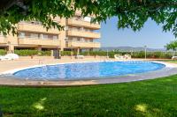 Apartment for 5 people with pool, terrace, AC, WiFi and parking - Bed and Breakfast Cabanes