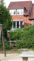 Spacious 3 bedroom house in Norderstedt-Hamburg - B&B Norderstedt