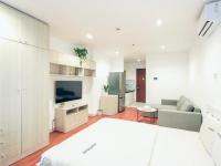 VIP-sky center- căn hộ rộng rãi, thoáng mát, yên tĩnh, tiện nghi đầy đủ - Hồ bơi miễn phí - B&B Ho Chi Minh