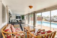 Furnished Sunroom with TV! Canal-Front Bradenton Gem - Ferienwohnung Bradenton