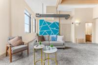 Downtown Gym Sauna Parking Pet Friendly - B&B Cleveland