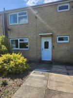 Spacious, 3 double bedroomed, free parking, 9 mins Elland Rd, nr Leeds City Centre - Ferienwohnung Leeds