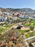 Family Stay with Lovely View ALhoceima - B&B Al Hoceïma