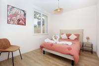 Le Debussy - Wifi - Parking - Centre - B&B Laval