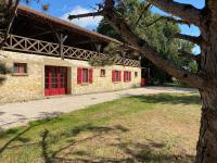 Fenil T3, maison avec jardin - Bed and Breakfast Bellegarde