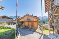 Chalet Dolomites Heart - B&B Feder