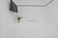 Ultimo NSW - 2 Bedroom Apartment with Balcony - B&B Sydney