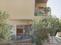 Camera Matrimoniale con Vista Giardino