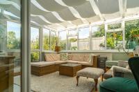 Lynfield - Spacious Family Home with Parking on the Outskirts of Bath - B&B Bath