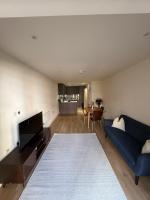 New London 2-Bedroom 2-Bath Apartment- Contractors and Long Stays Dis-Count - B&B Colindale