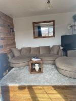 Affordable Single Room - B&B Saltney