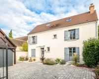 Ormoie Beautiful house 5 Bedroomed near Disneyland Paris - B&B Magny-le-Hongre