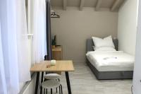 Modernes Studio mit Küche & Parkplatz - Ferienwohnung Bilten