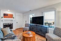 Crawford Square Garden Apartment by Lucky Savannah - B&B Savannah