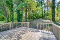 1 Mi to Dtwn: Quiet Retreat w/ Yard in Clinton - Chambres d'hôtes Clinton