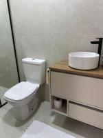 Suíte 5 Vila dos Pescadores Cond Portogalo - B&B Angra dos Reis