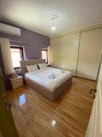 Villa Luarasi - B&B Korçë