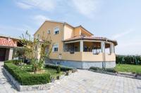 Apartment in Kakma near Biograd Beaches - B&B Kakma