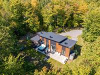 Chalet le Petit Castor - Spa - B&B Chertsey