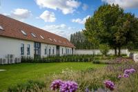 Ferme de Pétrieux - Gîte "Le Chêne" avec piscine et wellness - Chambres d'hôtes Tournai