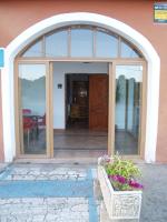 Pensión San Cristóbal by Bossh! Hotels - B&B Cuenca