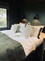 Lodge on Teign River 1 Bed Sleeps 2 Parking - B&B Newton Abbot