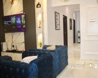 Modern & Spacious 3 Bedroom House Eleyele Ibadan with 24 hours Power & Wi-Fi - B&B Ibadan