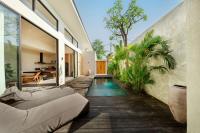 Villa Sunset Serenity 2BR Sunset & Beach Gateway - Bed and Breakfast Uluwatu
