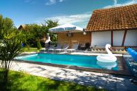 Ferienunterkunft Villa AXOI - B&B Gladigau