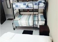 Camera Familiare con Bagno in Comune