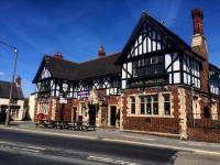 INGRAM ARMS HOTEL, HATFIELD - B&B Doncaster