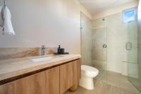 Apartamento de 1 dormitorio con vistas a la piscina