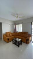 Silver Homes In Nagala Park Stay On 7th Floor - Chambres d’hôtes Kolhāpur