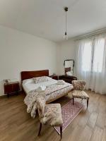 Dreibettzimmer mit eigenem Bad