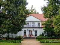 B&B Neustadt - Internat Schloss Spiegelberg - Bed and Breakfast Neustadt