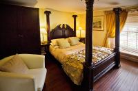 Falls View Double Room With Bath