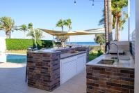 On-the-Sand Beachfront Villa - Pool & Rooftop Jacuzzi - B&B Voróklini