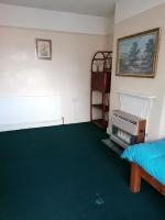 Central location - B&B Staines-upon-Thames