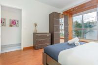 Two-Bedroom Deluxe Apartment with Balcony