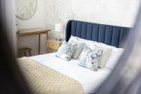St Ives Holiday Cottage with Parking – Coastal Retreat - B&B St Ives