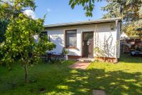 Ferienunterkunft Sabine - B&B Freest