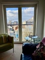 A lovely modern 2 bed apartment on Poole quay ! - B&B Poole