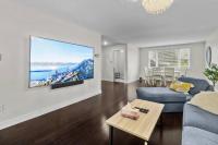 Quidi Vidi King 3 Doubles Parking Office - B&B Saint John's