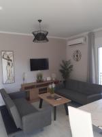 Lakis house - Chambres d'hôtes Fternón