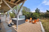 Unique waterfront home with stunning views - B&B Wellfleet