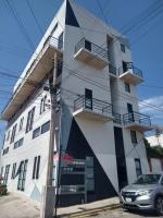 Living Universidad - B&B El Gallinero