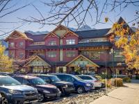 McAuley Manor - Mountain Views Downtown Location - Chambres d'hôtes Canmore