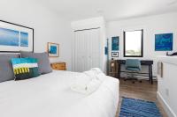 Waterscape Loft at City Limit Lofts - Walk & Bike to Downtown - B&B Traverse City