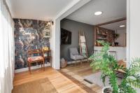 The Crooked Lady Cozy Bungalow near Downtown Calgary with Free Parking - B&B Calgary