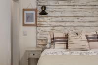 The Crooked Lady Cozy Bungalow near Downtown Calgary with Free Parking - B&B Calgary